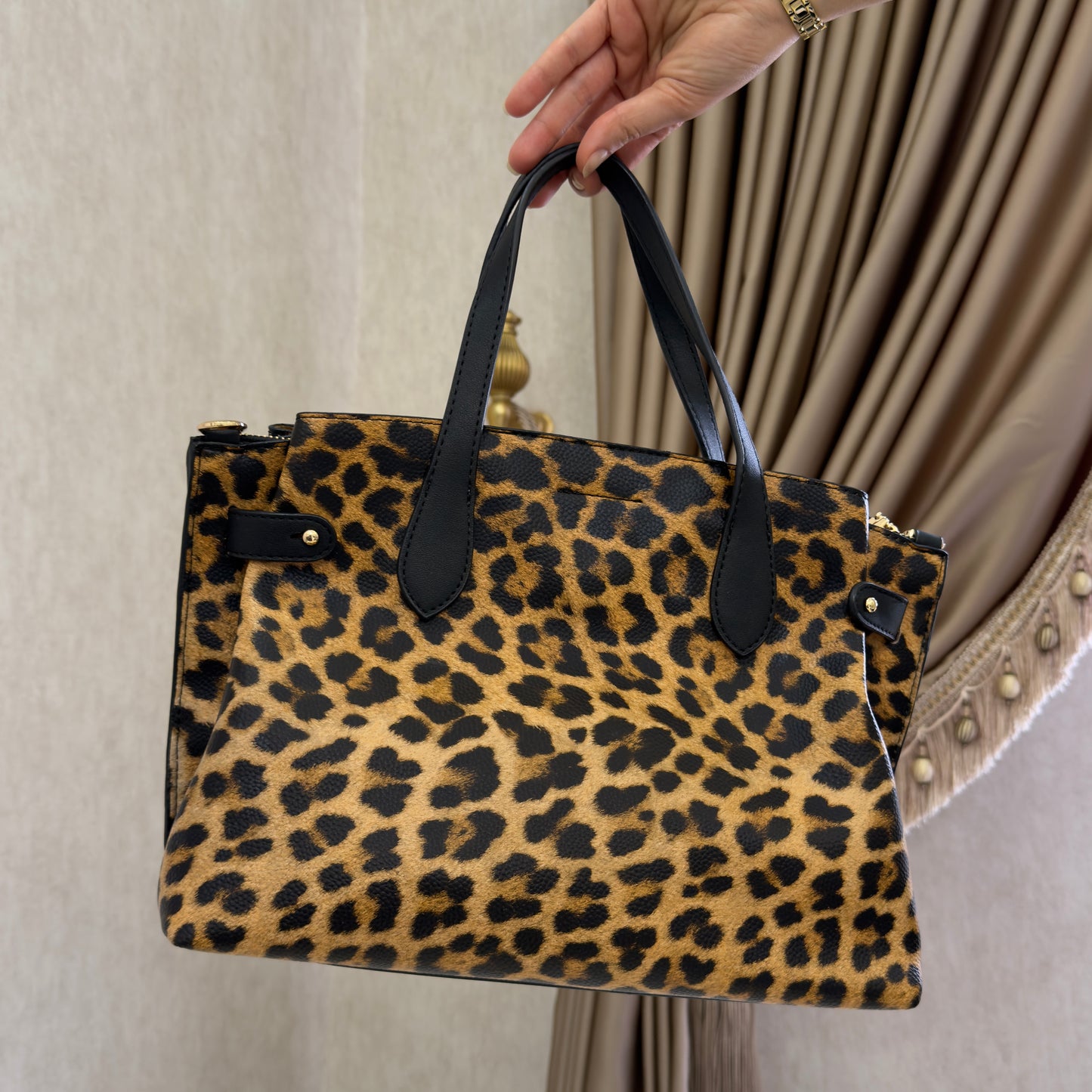 Leopar Çanta